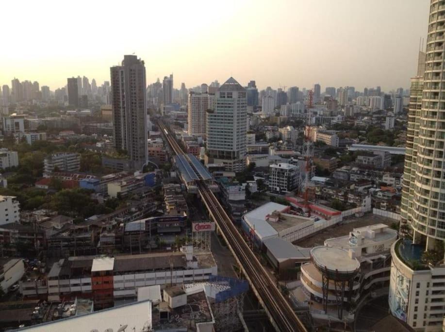 Căn hộ Luxurious Upscale Downtown
